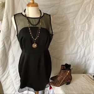 NO OFFERS JUST HIT BUY 🍓Arynk Black dress